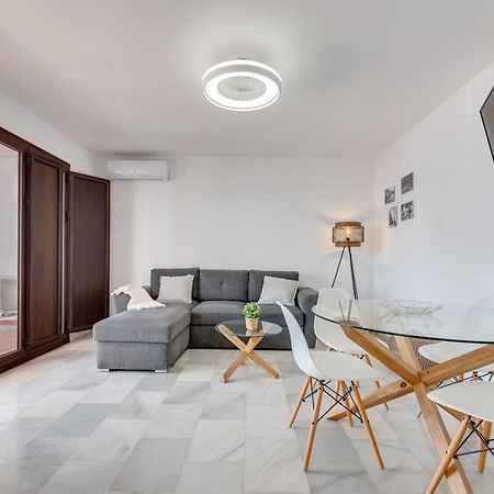 Apartamento Con Amplio Porche Y Bbq Беналмадена Екстериор снимка