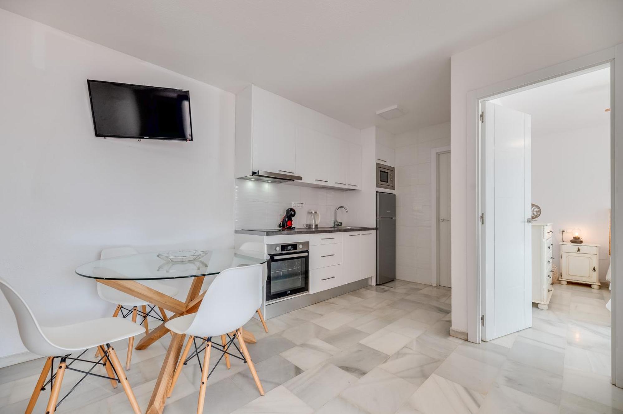 Apartamento Con Amplio Porche Y Bbq Беналмадена Екстериор снимка